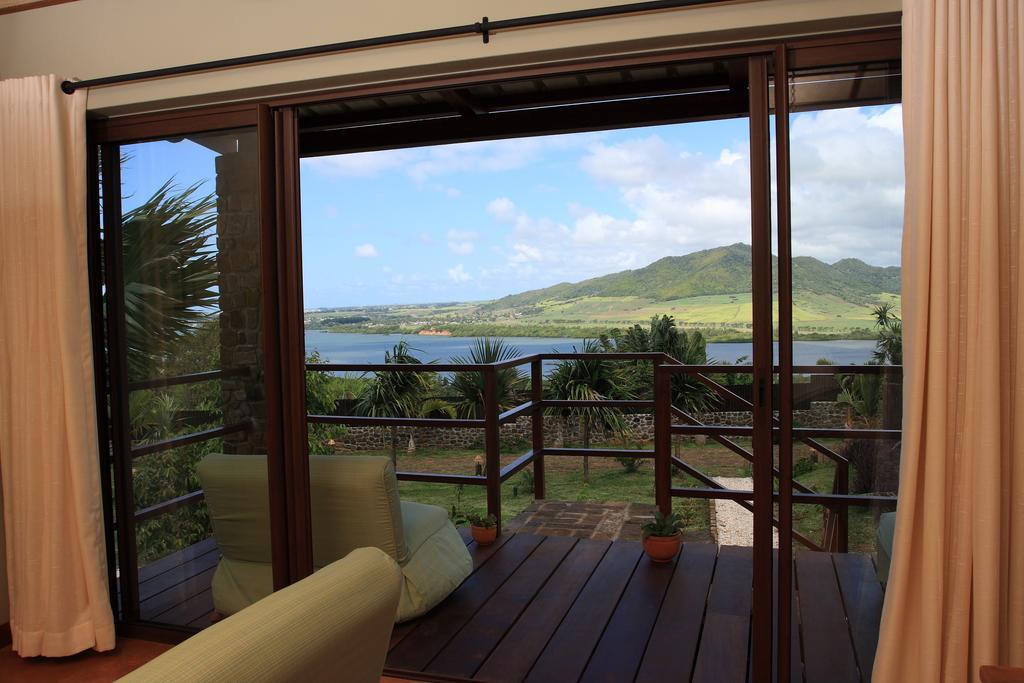 La Hacienda Mauritius Hotell Mahébourg Rum bild